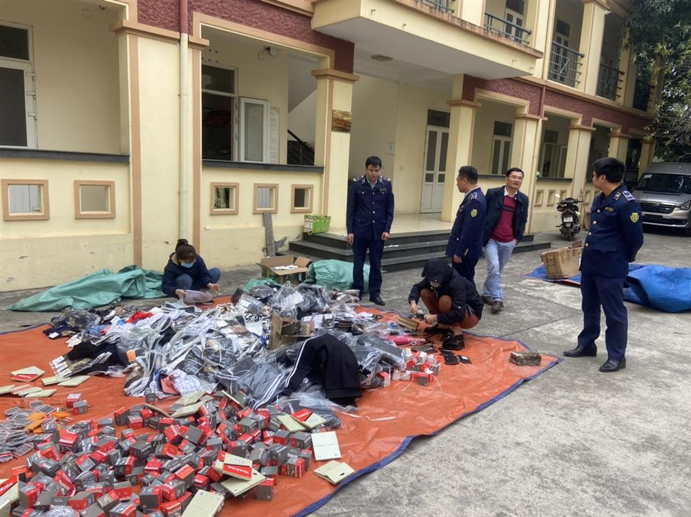 Tiêu hủy hơn 20.000 sản phẩm giả mạo nhãn hiệu